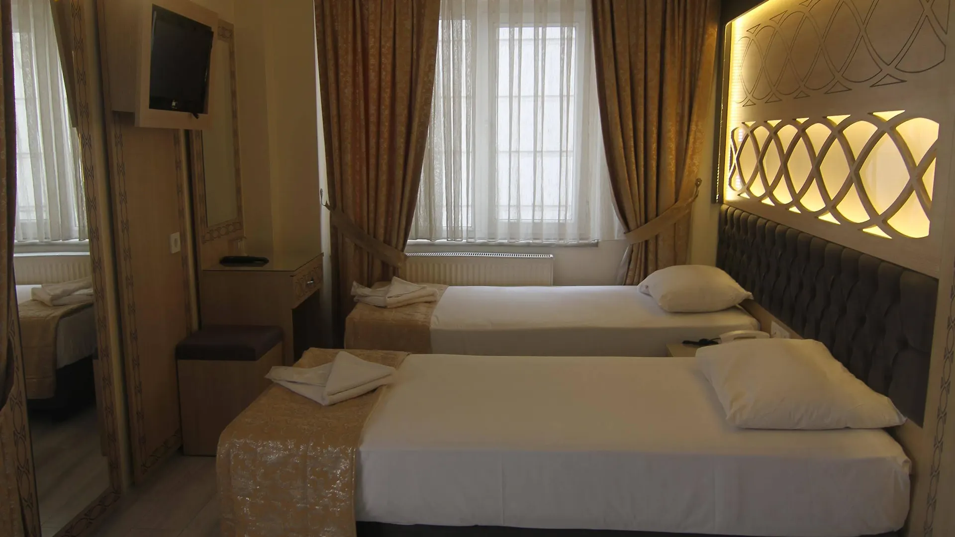 Grand Liza Hotel Istanbul 3*,