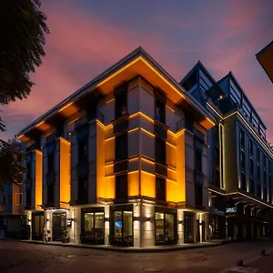 Hotel Ravi, Istanboel
